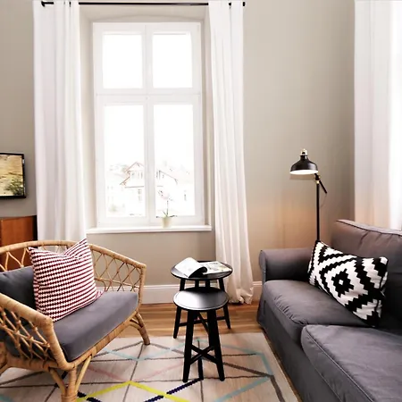 Brise Ruthenberg App 4 *